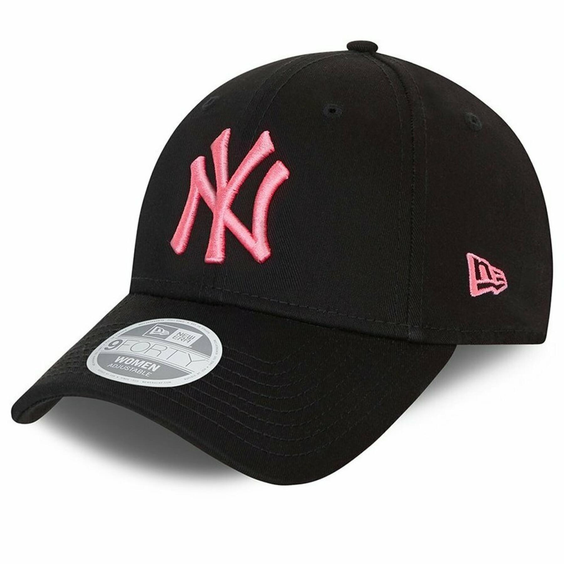 Women's cap New Era 9forty New York Yankees essential