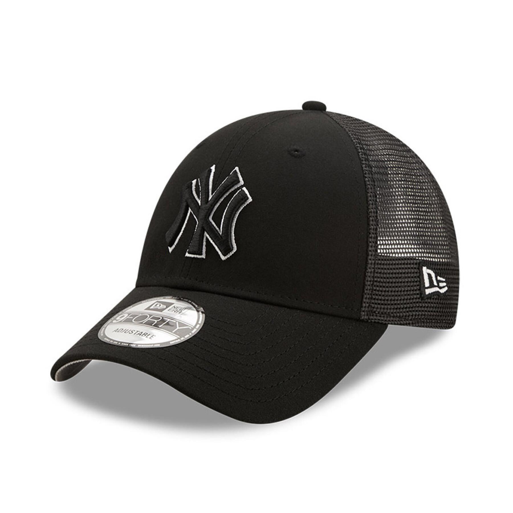 9forty trucker cap New York Yankees
